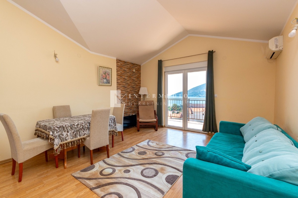 Jednosoban stan sa panoramskim pogledom na more – Gomila, Herceg Novi